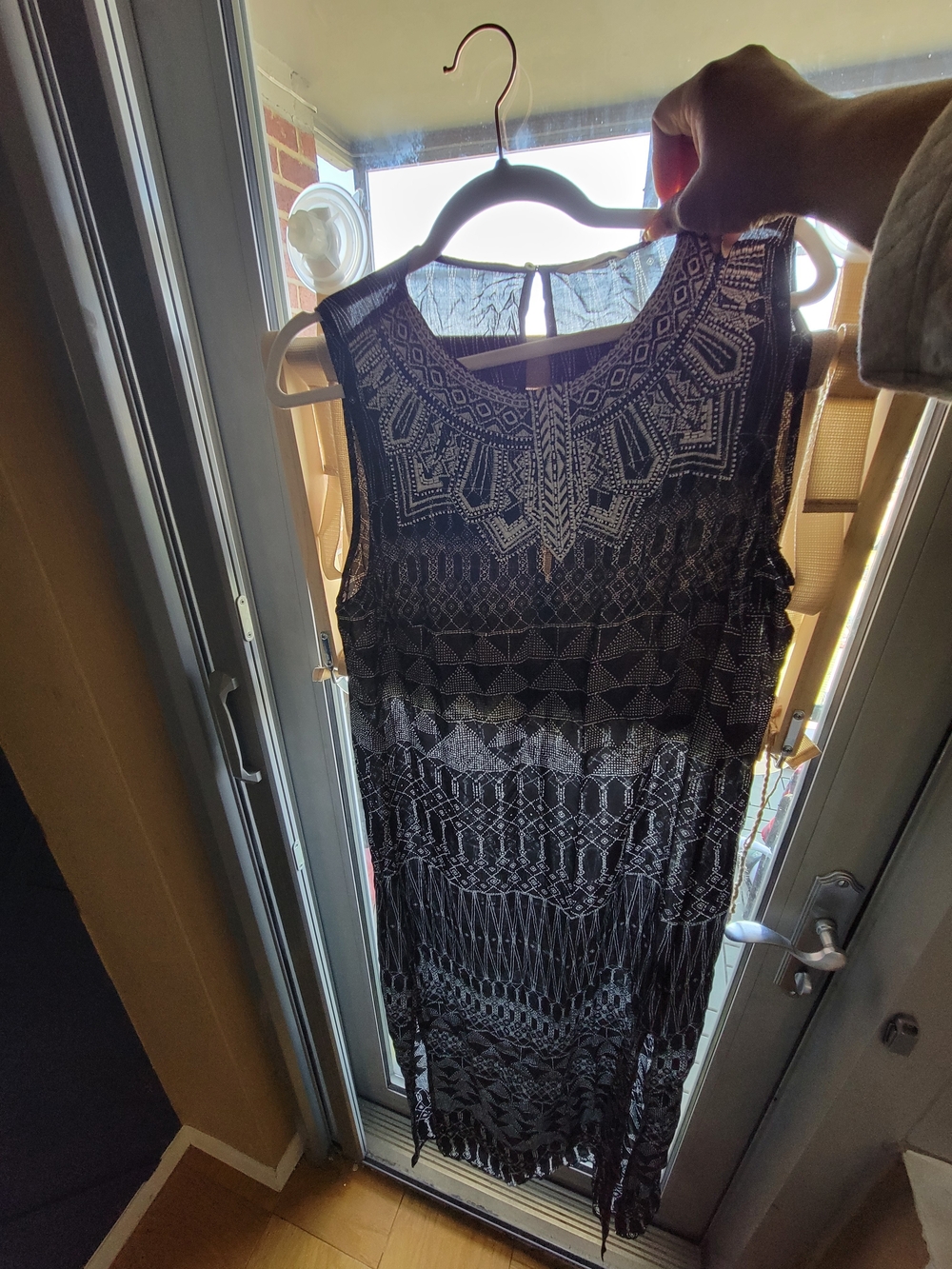Sleeveless Black Patterned Midi Dress - Picture 3 of 3